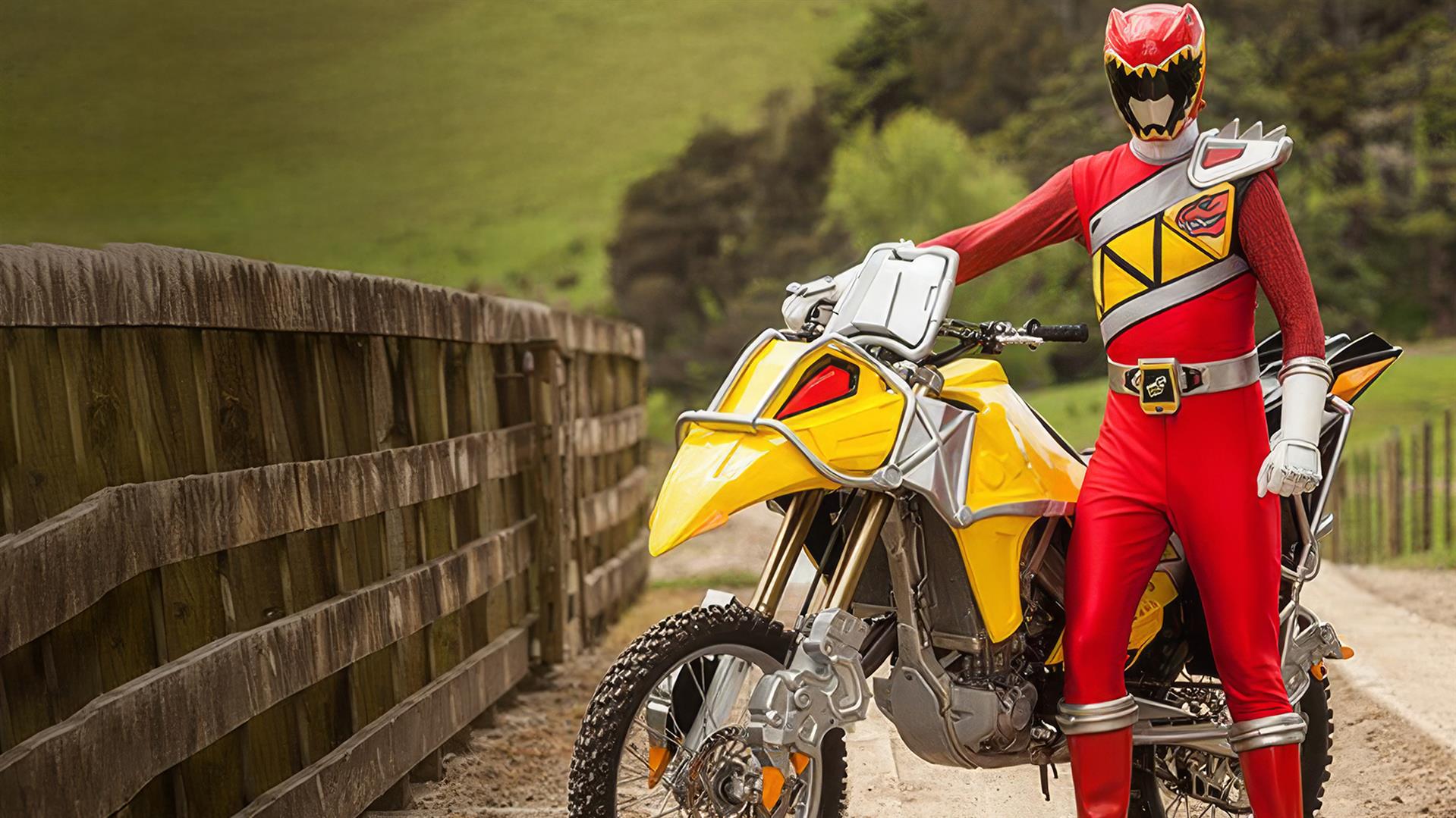 Watch Power Rangers Dino Super Charge Online | STARZPLAY
